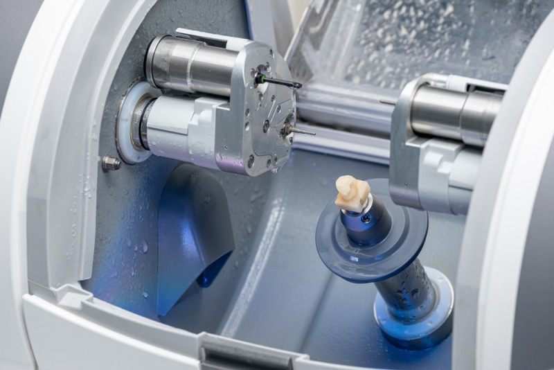 Flux de lucru CAD-CAM cu PMMA